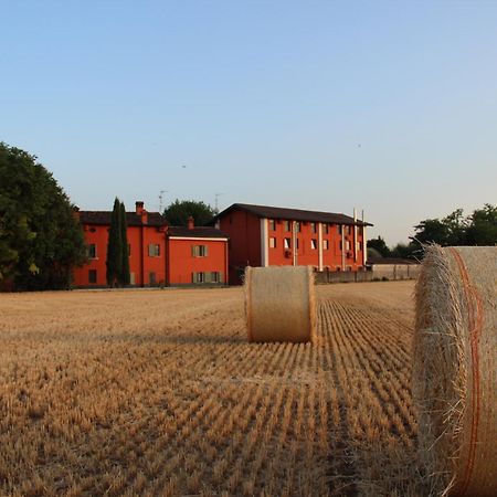 Agriturismo Fiorbello Montirone Exterior photo