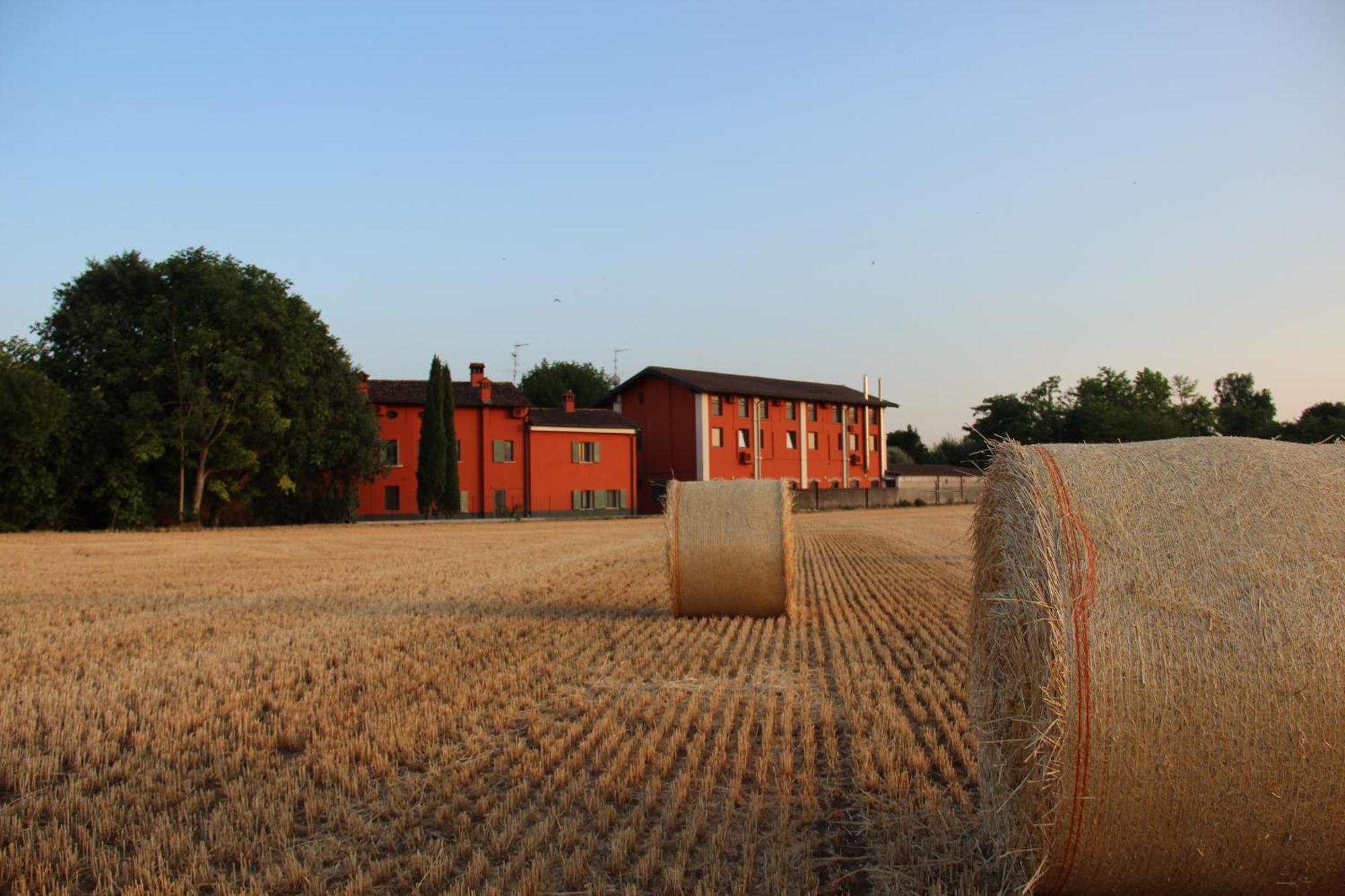 Agriturismo Fiorbello Montirone Exterior photo